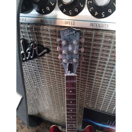 GIBSON Faded Cherry ES-355 1:4 Scale Replica Guitar ~Axe Heaven~