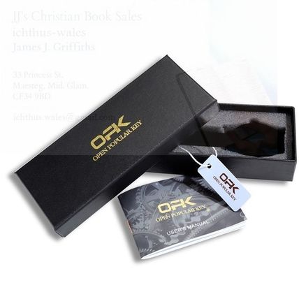Gents Silver Square Face Silver Stainless Steel Milanese Strap Watch BOXED