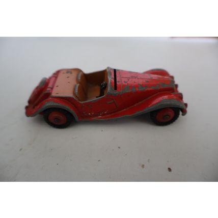 DINKY TOYS MG MIDGET SPORTS CAR No 108 VINTAGE DIECAST MODEL