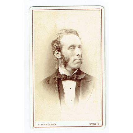 Victorian cdv photo portrait man Dublin photographer