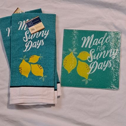 MADE FOR SUNNY DAYS Kitchen TOWELS & Glass CUTTING BOARD NEW Home Collection