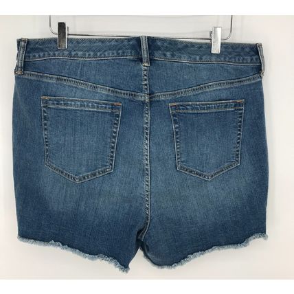 Torrid High Rise 5" Stretch Denim Shorts Size 18 Distressed Button Fly Blue
