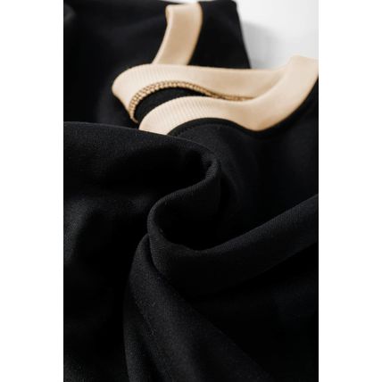 Black Color Contrast Loose Pullover and Lace-up Waist Skort Set