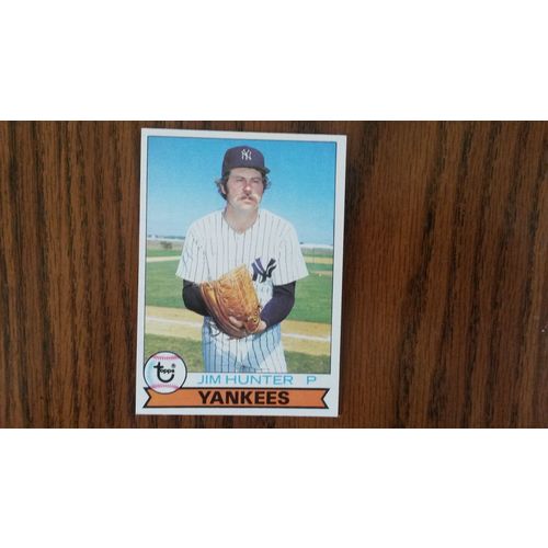 1979 Topps Card # 670 Jim Hunter Excellent (5) New York Yankees