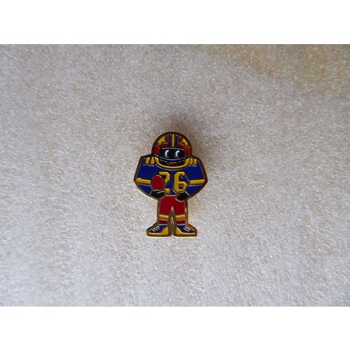 Robertson's Jam 1990 American Footballer Badge (BS)