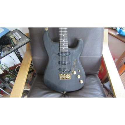 GJ custom built guitars #111 Strat