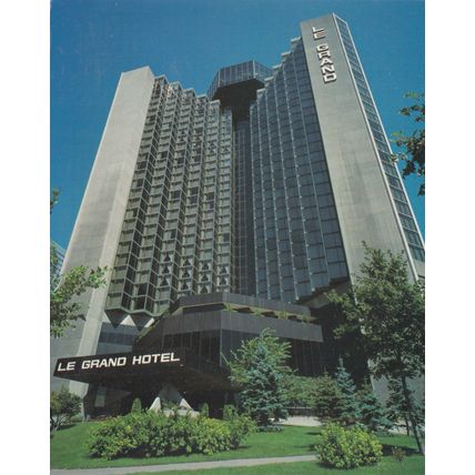 Montreal Grand Hotel Canada Postcard unused VGC
