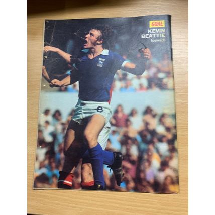 GOAL MAGAZINE #268 20 OCT 1973 UK FOOTBALL MAGAZINE - FULHAM TEAM POSTER (LL)