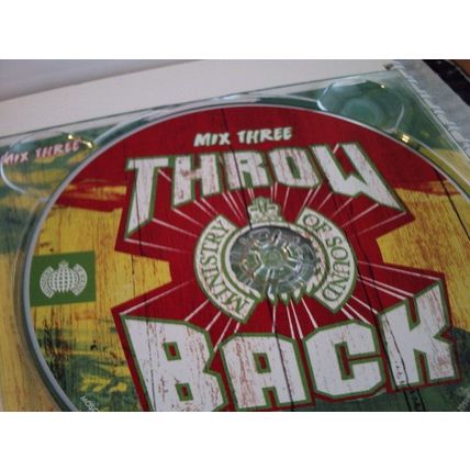 VAR/ART - THROWBACK REGGAE DANCEHALL(M.O.S) - CD ALBUM 2018 - 3 DISC