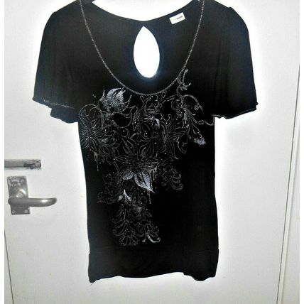 Ethel Austin angel sleeve low cut black top with silver floral pattern s 8/10