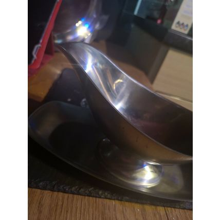 Stainless Steel Gravy/Sauce Boat With Stand 18.0