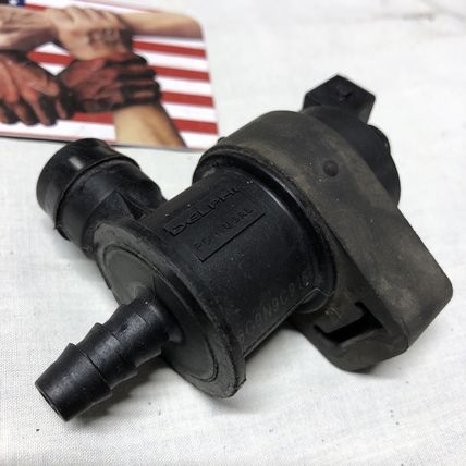 Volvo S60 S80 V60 V70 XC 60 70 90 Land Rover LR2 Purge Valve 8653857 LR003489