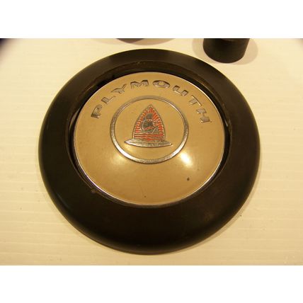1946 1947 1948 PLYMOUTH HORN BUTTON ASSY OEM W/ RINGS, SPRING, ETC