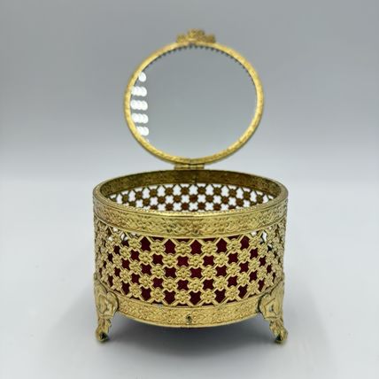 Vtg Ormolu Style Hollywood Regency Footed Circular Jewelry Box Red Velvet Ornate