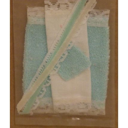 TURQUOISE LINEN SET, DOLLS HOUSE