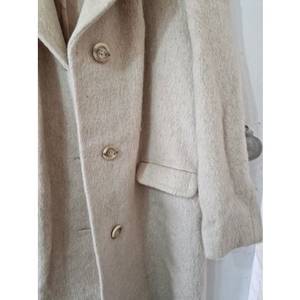 VINTAGE LADIES CREAM COAT