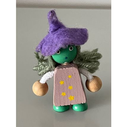 WOODEN HALLOWEEN WITCH MINIATURE