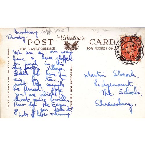 Mary Anderson's(Madame Navarro) Residence Broadway Worcestershire Postcard (WOR1