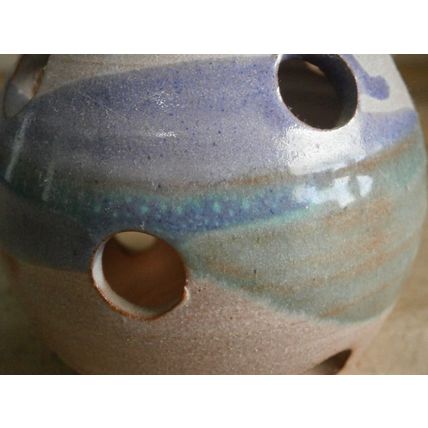 Wiltshire Studio Pottery Garlic Pot