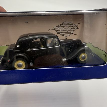 HERGE-MOULINSART Tintin CITROEN The sunflower case 1:43 Diecast Atlas W/box