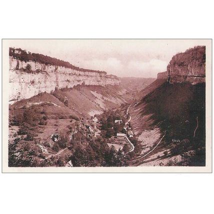 39 - ROCHES DE BAUME - LA VALLEE