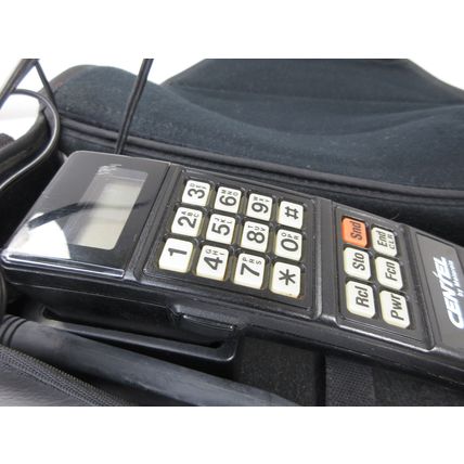 Cental Motorola Lincoln Telephone Cellular Vehicle Bag Phone SCN2330A TESTED