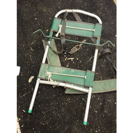 vintage match fishing seat and back carrying frame, think Efgeeco?