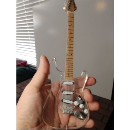 FENDER - Clear Acrylic Strat 1:4 Scale Replica Guitar ~Axe Heaven~