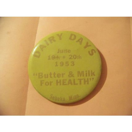 USED!! Vintage!! DAIRY DAYS 1953, SEBEKA MN Pin, FREE SHIPPING US ONLY!!