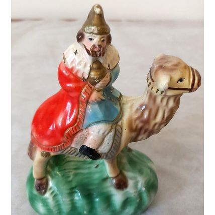 Vintage Ceramic Christmas Nativity Figurine Magi King damaged Figure religious
