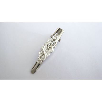 Small tiny lite silver metal filigree hair pin alligator clip barrette for fine