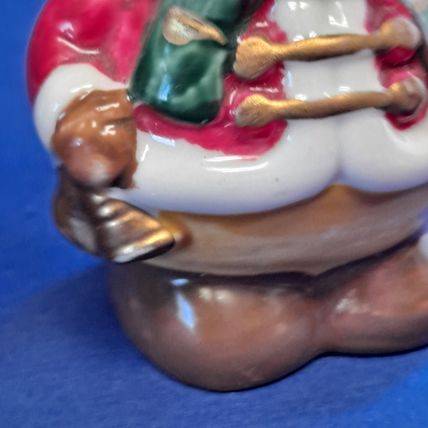 Christmas BEAR SALT & PEPPER SHAKER Set Santa Wreath Lantern Holiday 3 1/2"