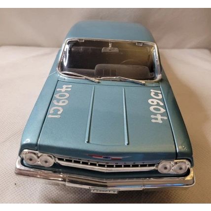 1/18 ( IBWB ) Custom 1962 Chevy Bel Air , drag car ,