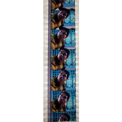 RUNNING MAN. Pk RQP - B030d. 1 STRIP OF 5 - 35MM FILM CELLS