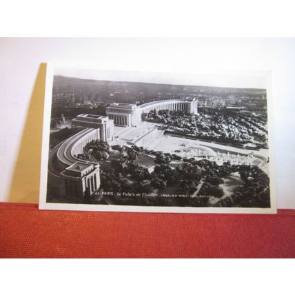 LE PALAIS DE CHAILLOT, PARIS, France unused postcard RP =