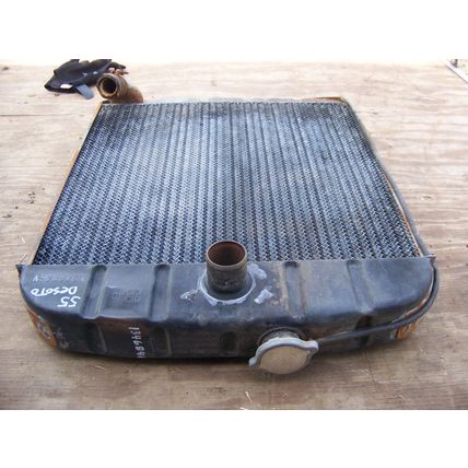 VINTAGE MOPAR RADIATOR OEM #1346846