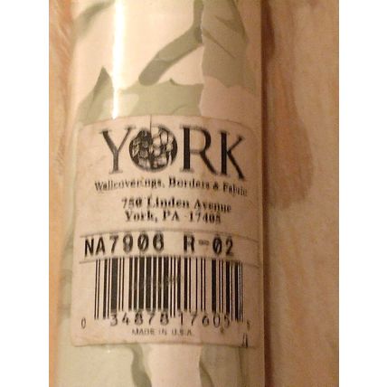 York Wallcoverings Green Leaf Design Double Roll 60 Sq. Ft 27" Wide 9 Yards
