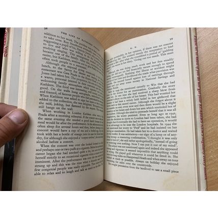 1956 "THE LIFE OF KATHLEEN FERRIER" WINIFRED FERRIER" HARDBACK BOOK (P3)