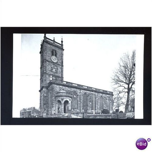 Shropshire WHITCHURCH Parish Church Postcard