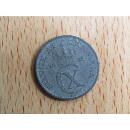 Denmark 1942 2 Ore Coin