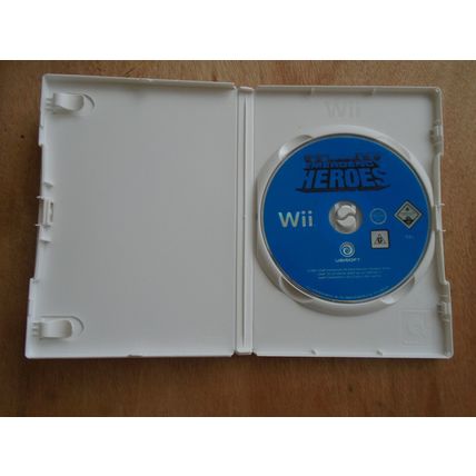 Emergency Heroes (Nintendo Wii) 2008 NO MANUAL