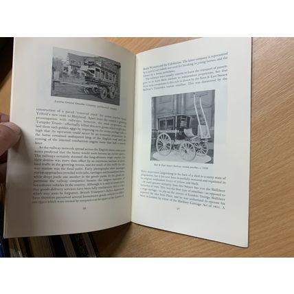 1962 "TRANSPORT TREASURES" BRITISH TRANSPORT COMMISSION PAPERBACK BOOK (LL)