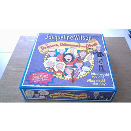 JACQUELINE WILSON: DREAMS, DILEMMAS and DIVAS GAME (Paul Lamond Games) 2015