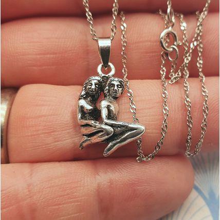 Vintage 925 Sterling Silver Gemini Twins Zodiac Sign Pendant Necklace