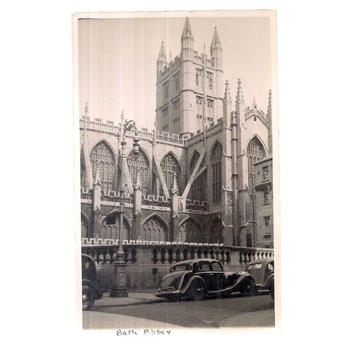 BATH ABBEY & VINTAGE CARS unused vintage postcard