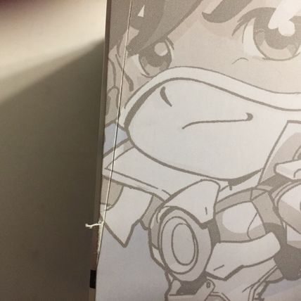Exclusive Overwatch Electric Purple Tracer Figure Cute but Deadly