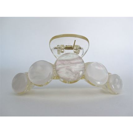 Large white shiny shell effect hair claw clip