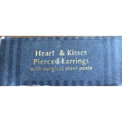 Heart & Kisses Pierced Earrings w/surgical posts Avon 1994 with original box new