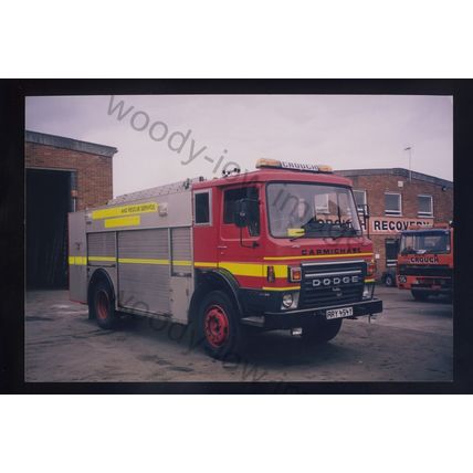 tm8689 - Commercial Vehicle - Dodge Fire Engine - Reg. ARY 454Y - photo 6x4