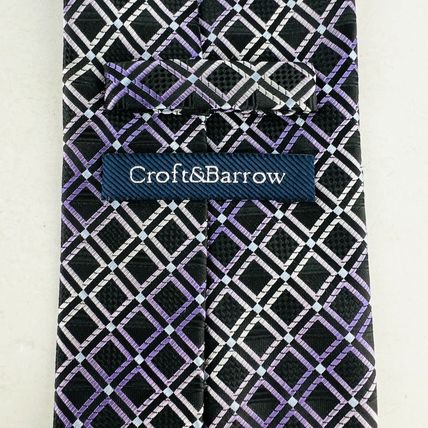 Croft & Barrow Necktie Tie Diamond Design Purple Silver Black